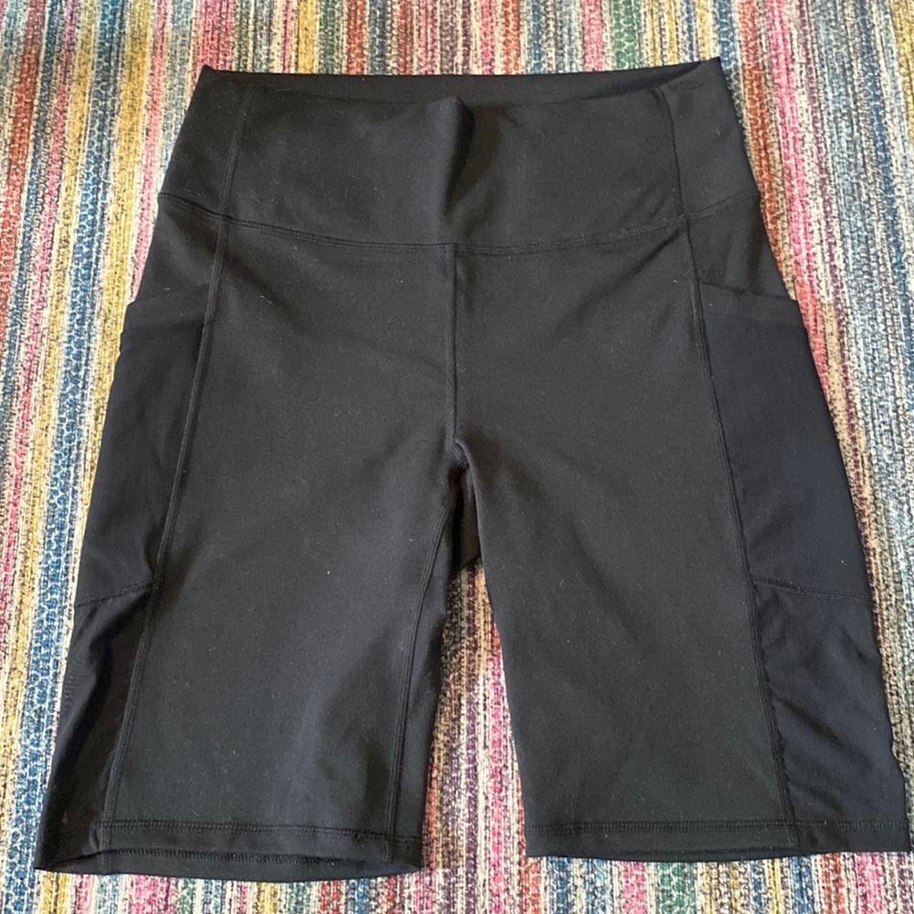 Fabletics Power Hold Biker Shorts